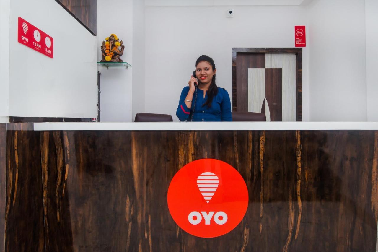 Oyo 13660 Cliff Hanger Mumbai Exteriör bild